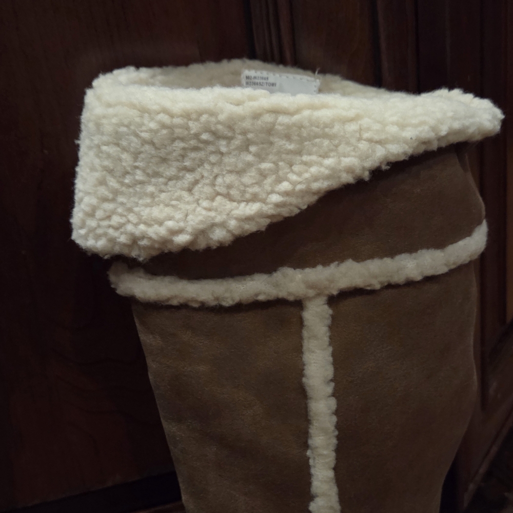 White Mountain Brown Knee-High Boots with Cream Trim - Picture 4 of 14